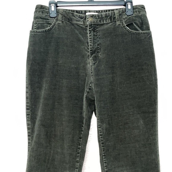 St. John's Bay Straight Leg Stretch Women's Olive Green Corduroy Pants Size 10 - Picture 4 of 16